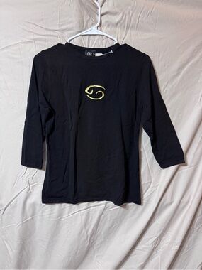 jcpenney Black Tee with gold zodiac sign/cancer Chest Accent